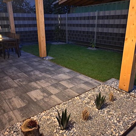 Ferienhaus Und Ferienappartements Brunner 霍赫斯特 外观 照片
